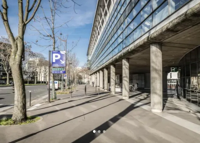 La Villa Paris - B&B